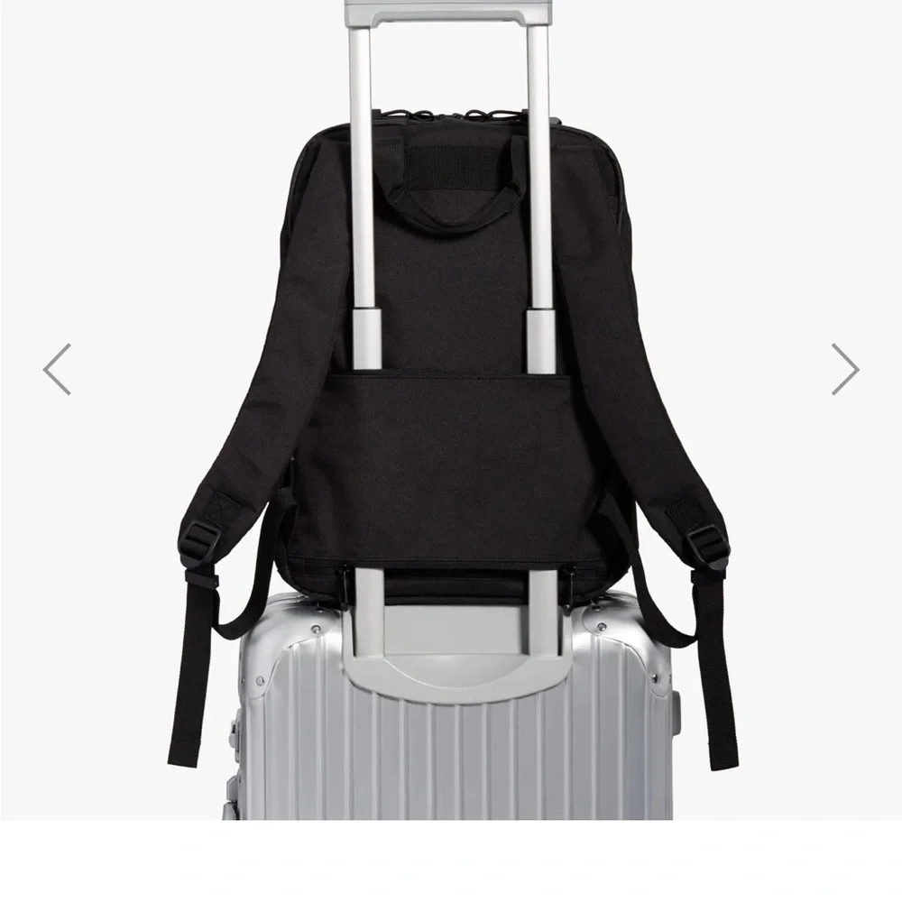 Lo & Sons Hanover 2 Deluxe Backpack - Picture 4 of 9